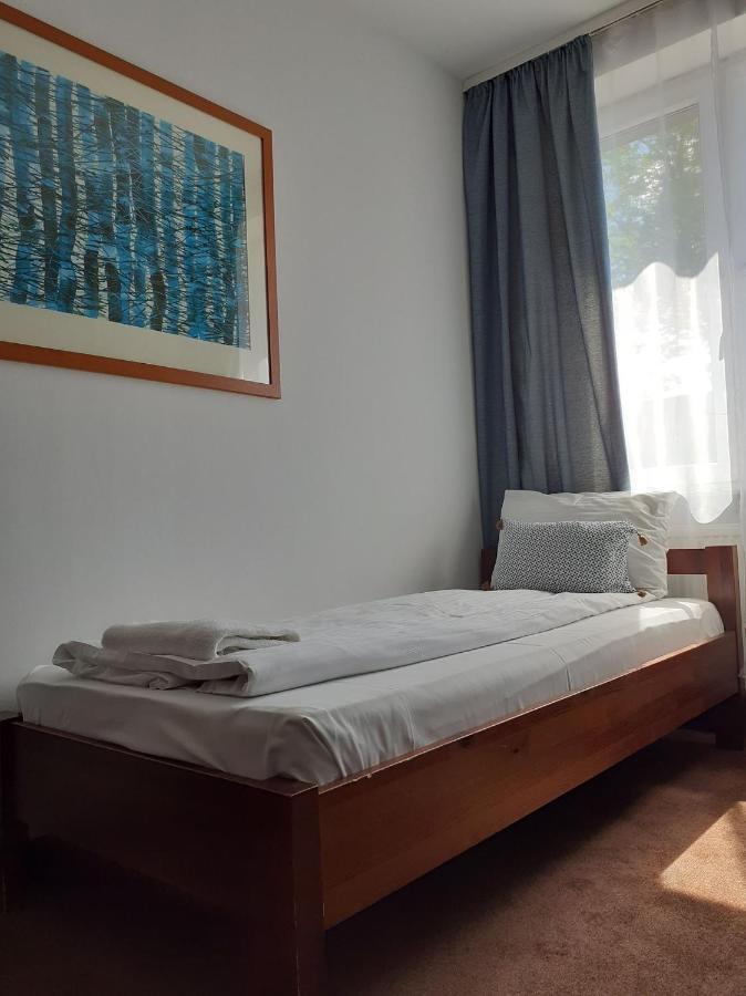 Hotel Olecki ออชเวียนชิม ภายนอก รูปภาพ